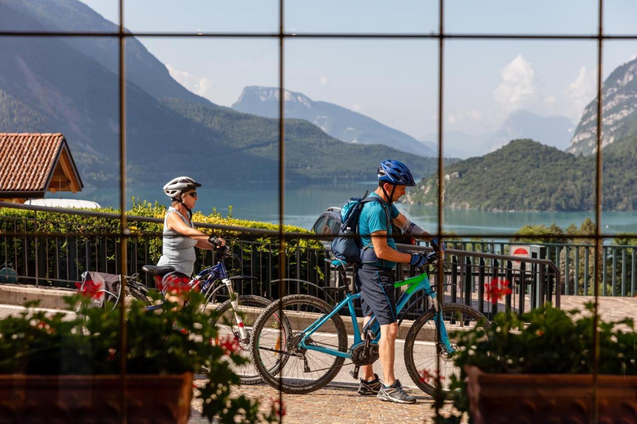 Hotel Lory - Molveno - Dolomiti Extérieur photo